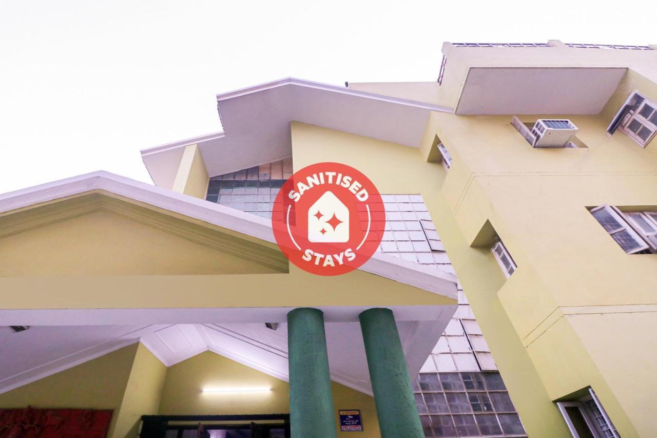 Super Oyo Capital O Heritage House Colonelganj Extérieur photo